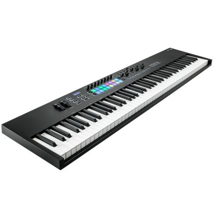 Novation AMS-LAUNCHKEY-88-MK3 Keyboard